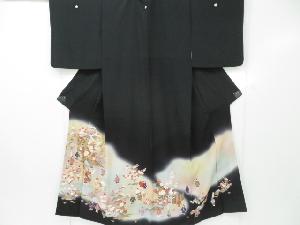 リサイクル　黒留袖　金糸　金彩　時代風景文　五つ紋入り　着物　リメイク　材料